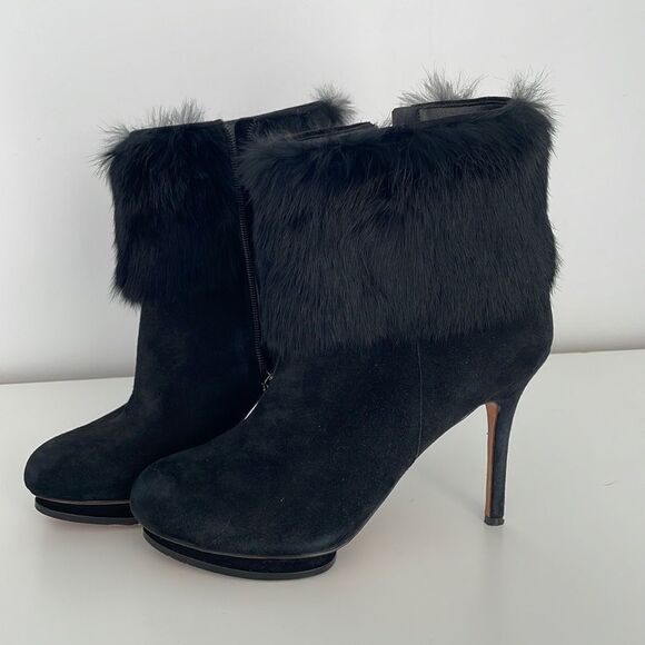 BCBGMAXAZRIA Black Suede Booties - Picture 5 of 8